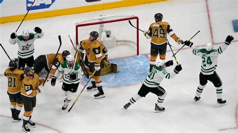 Dellandrea scores twice in 3rd, Stars stay alive with 4-2 victory over Golden Knights